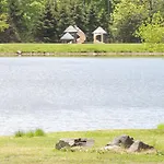 Scotrun Camping Resort Deluxe Park Model 4